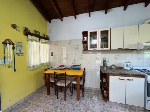 Depto Tipo Casa en Venta en El Palomar, USD 85.000