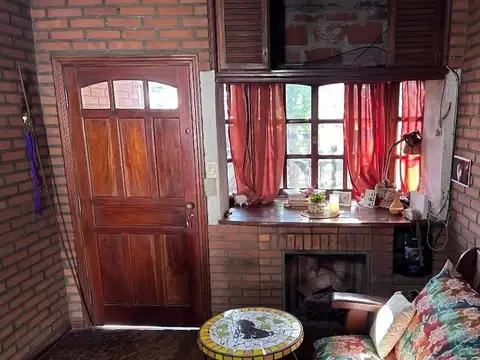 Casa 4 ambientes con 1 baño