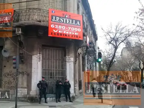 VENDE LOTE COMERCIAL en ESQUINA 270 m² - ALQUILADO - Constitución