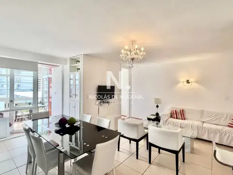 Apartamento de 2 dormitorios en Venta , Peninsula , Punta del este