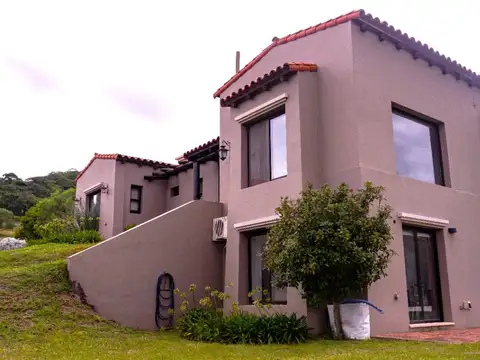 Casa en venta de 3 dormitorios en suite en la Lucinda II, Salta