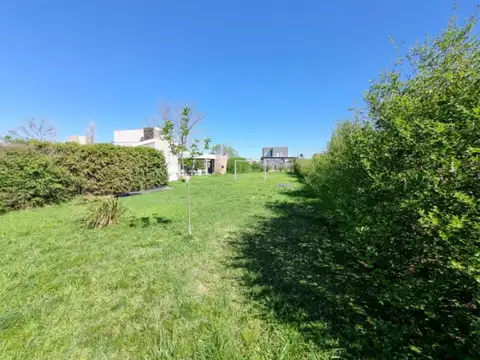 LOTE EN VENTA EN ROLDAN 504 M2