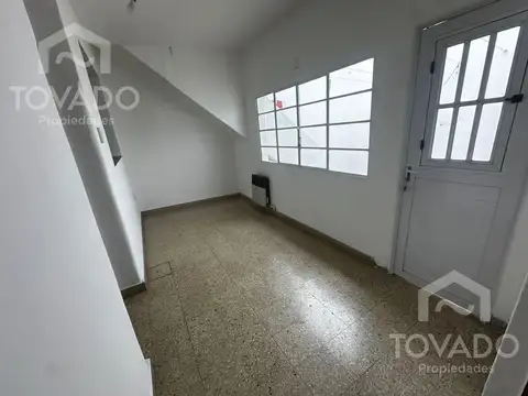 Depto Tipo Casa 4 ambientes con 1 baño