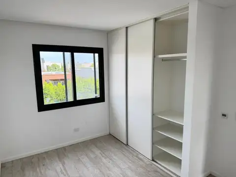 Casa Venta Barrio Vila Marina 1, Villanueva, Tigre