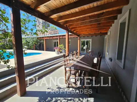 SANTA ANA
