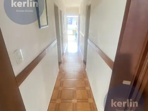 Casa 5 ambientes con 1 baño