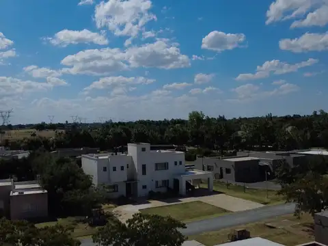 Casa en Alquiler de 4 dormitorios
