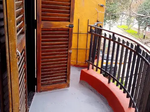 Depto Tipo Casa en Alquiler de 2 dormitorios