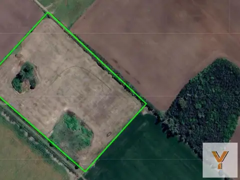 Terreno en Venta 180  mts Fondo