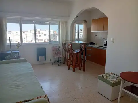 VENTA DEPARTAMENTO 2 AMB MUY LUMINOSO ZONA GÜEMES