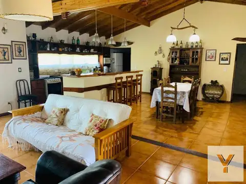 Casa en venta - 2 dormitorios 2 baños - 140mts2 - Barrio Chapadmalal