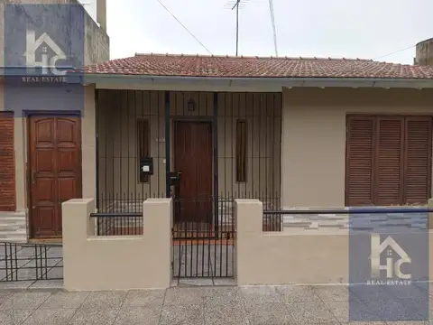 VENTA- CASA- 3 -AMBIENTES -  MAR DEL PlATA