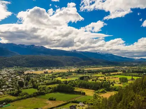 Excepcional campo en el faldeo del Piltriquitrón 