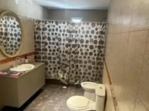 Casa en Venta en Castelar, USD 185.000