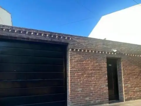 Casa - Castelar Norte