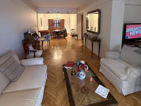 3 De Febrero 1000, Piso 3