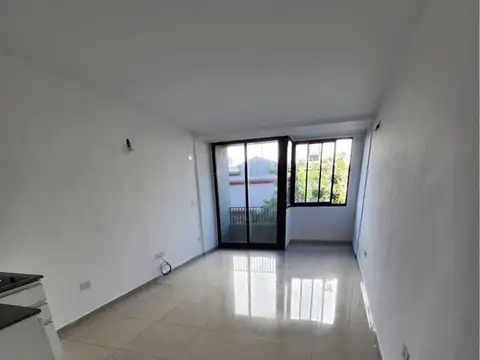 VENTA MONOAMBIENTE CON BALCON EN SAN CRISTOBAL