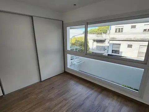 Departamento en Alquiler en Florida Mitre/Este, USD 1.250.000