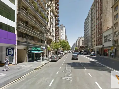 Cochera en venta - 15Mts2 - San Nicolás
