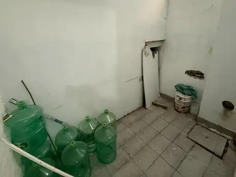 Local en Alquiler en San Justo, $ 700.000