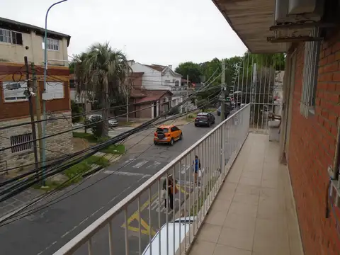 Depto Tipo Casa en Venta 30 años