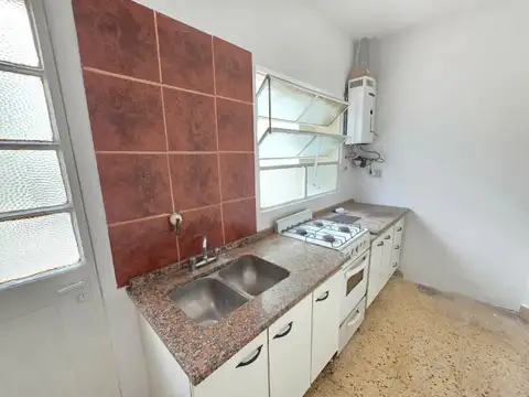 Depto Tipo Casa 2 ambientes con 1 baño