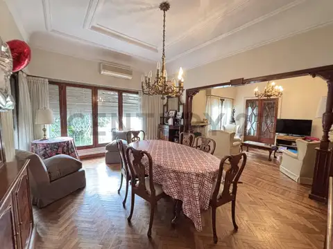 Depto Tipo Casa en Venta de 5 dormitorios