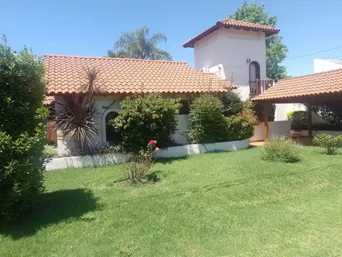 Casa en country "Las Lajas", General Rodríguez