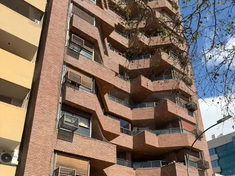 Duarte Quirós 400