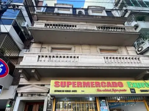 DEPARTAMENTO AL FRENTE CON BALCON - 4 AMBIENTES