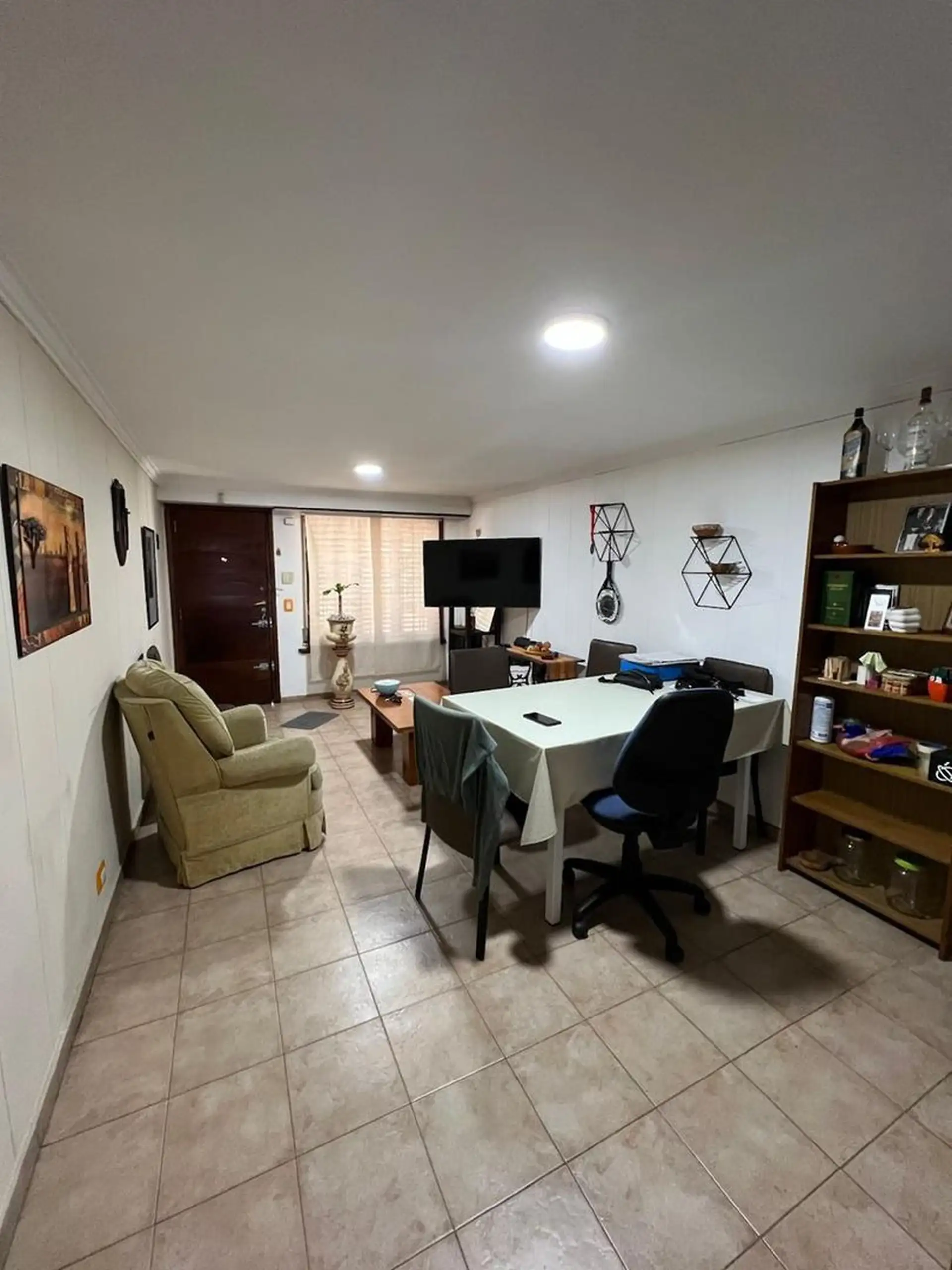 EN VENTA excelente duplex 3 amb /cochera y patio