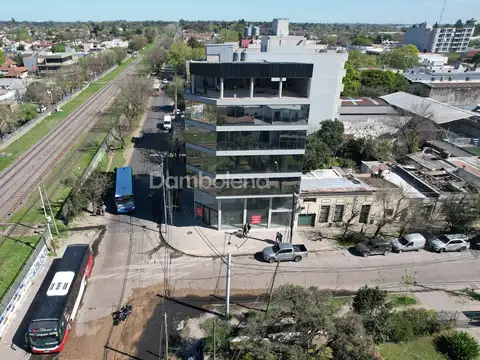 Oficina  en Alquiler,  Moreno