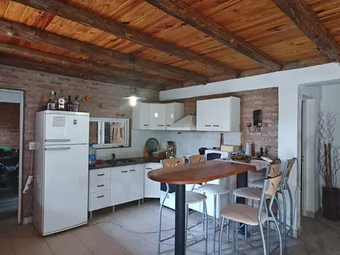 Venta de Casa en Club Nautico "Los Barreales"