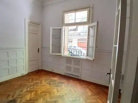 Departamento en Venta 100 años