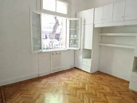 Departamento en Venta de 5 ambientes