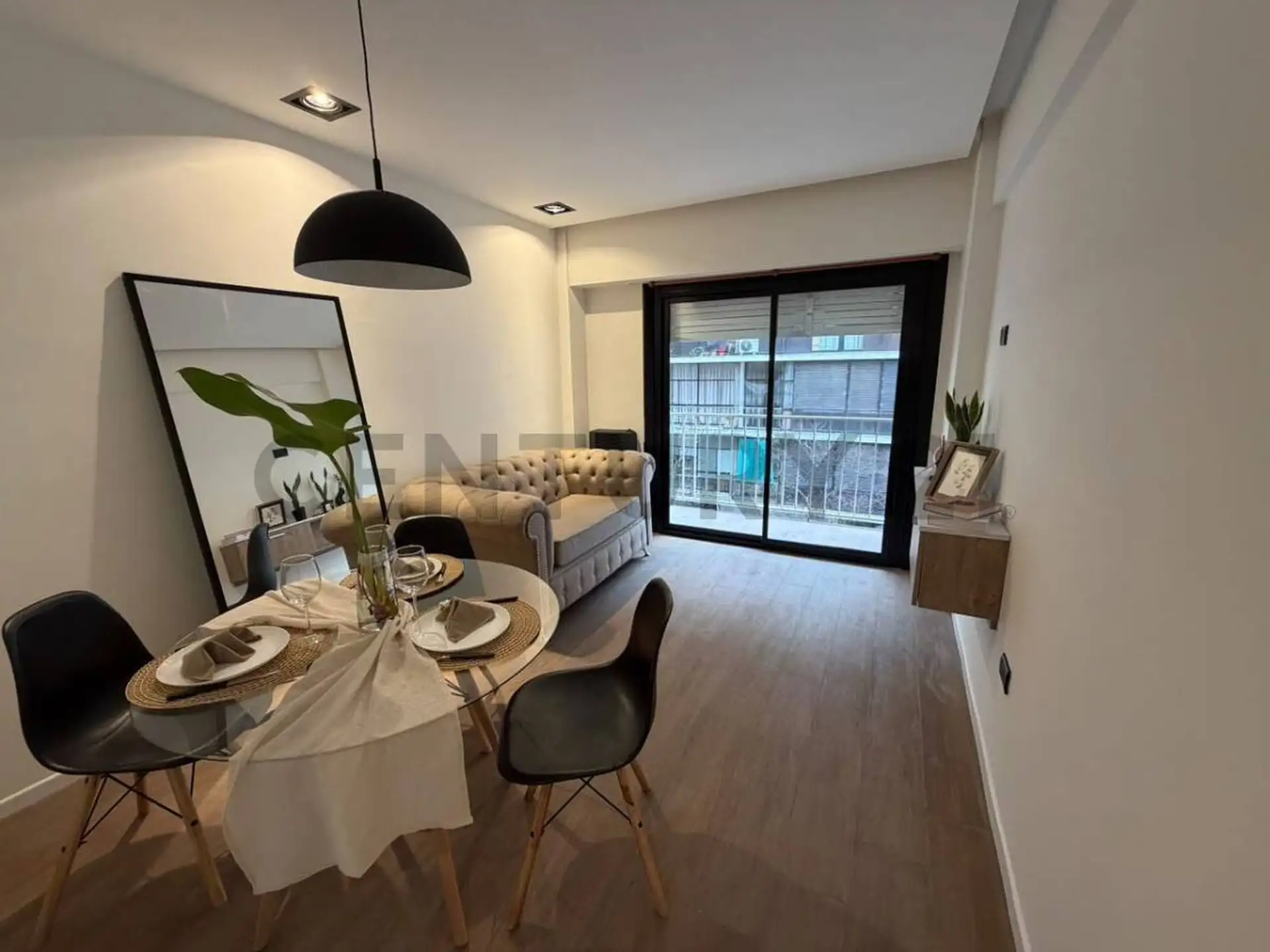 Venta departamento 2 ambientes reciclado al frente