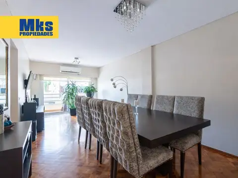 Departamento en venta. 4 ambientes con Dependencia. Balcón corrido. Baulera. Jovellanos y Pinzón.