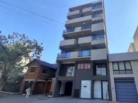 Departamento 3 dormitorios en venta en República de la Sexta