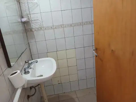 Departamento en Alquiler en Gonzalez Catan, $ 450.000