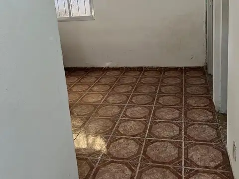 Casa 3 ambientes en Paso Del Rey