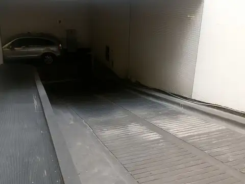 Cochera en Venta Fija