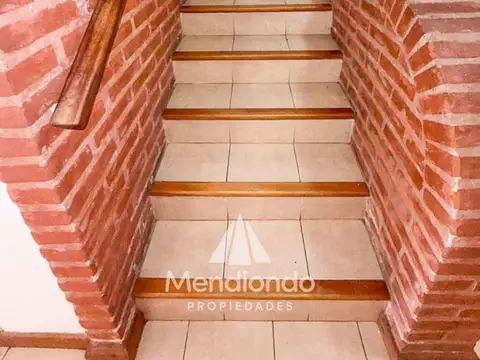 Depto Tipo Casa en Alquiler 15 años