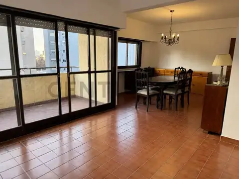 Departamento en Alquiler de 5 ambientes