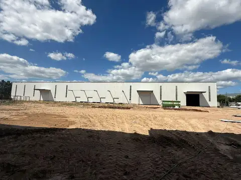 Galpon en Alquiler A Estrenar