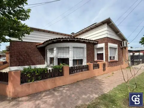 Venta de Casa 5 ambientes en Pilar Centro