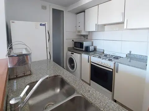 Departamento en Alquiler en Centro, $ 800.000