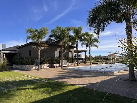 Lote en venta Naudir Escobar