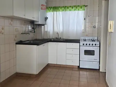 2 ambientes amplio - patio - san martin centro
