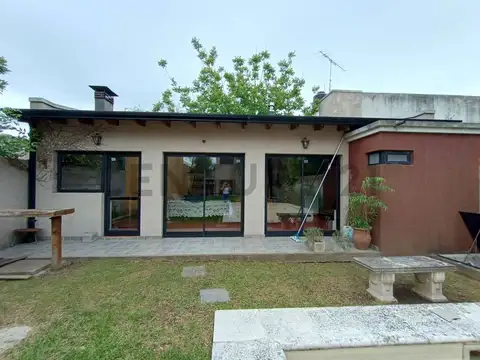 Casa en Venta en Villa Elvira, USD 105.000