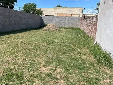 LOTE EN VENTA EN PERGAMINO